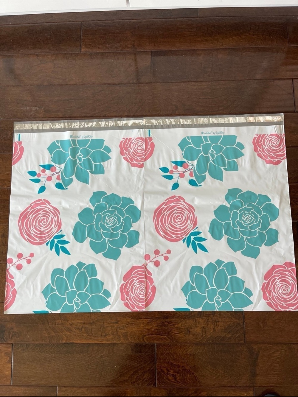 20 Pack - 19x24” XXL Beautiful Succulents Poly Mailers